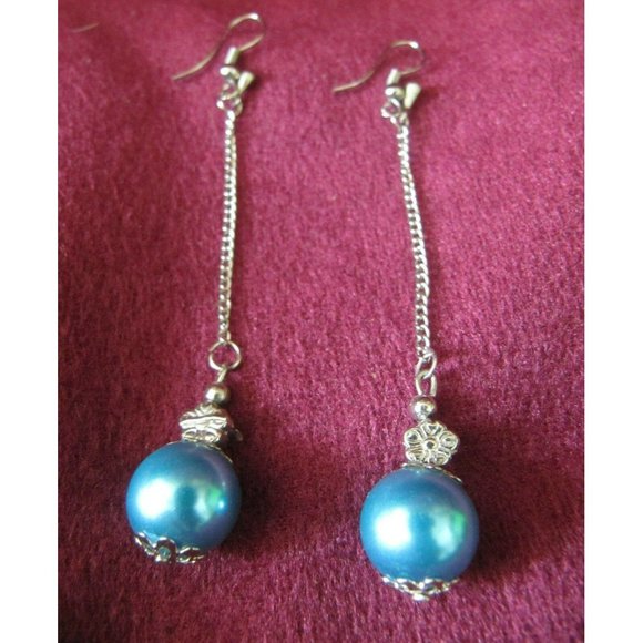 Silver and Frosted Blue Bead Dangle Fashion Earrings CA131 - Picture 6 of 7